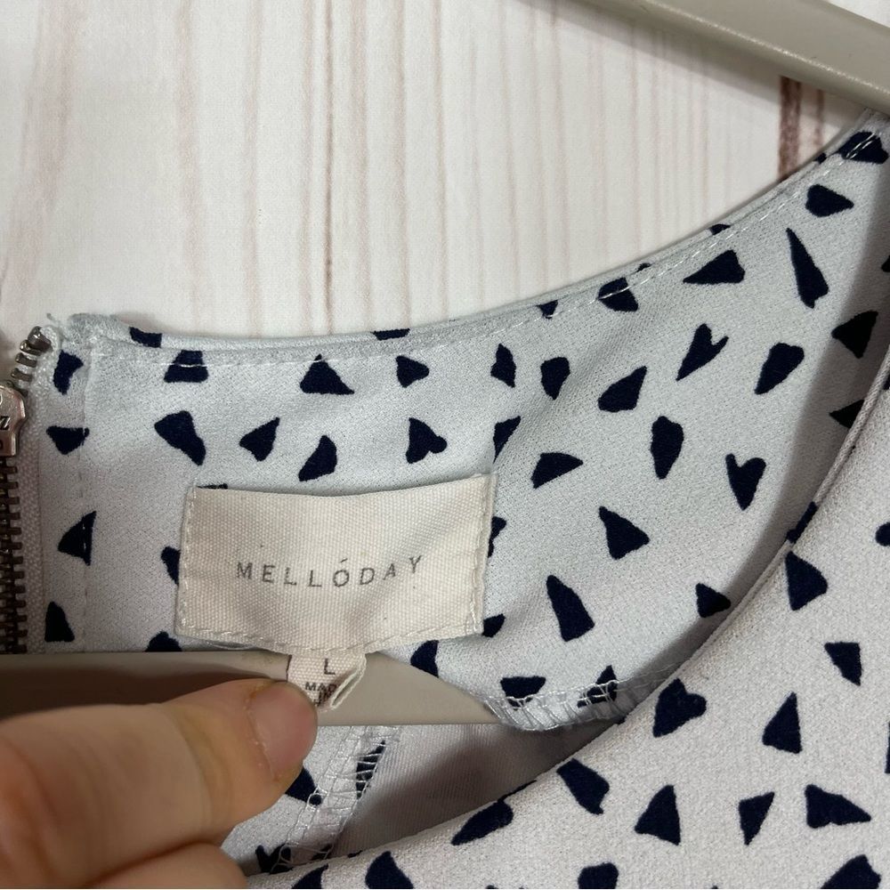 Melloday Knit Boxy Top - Picture 2 of 6